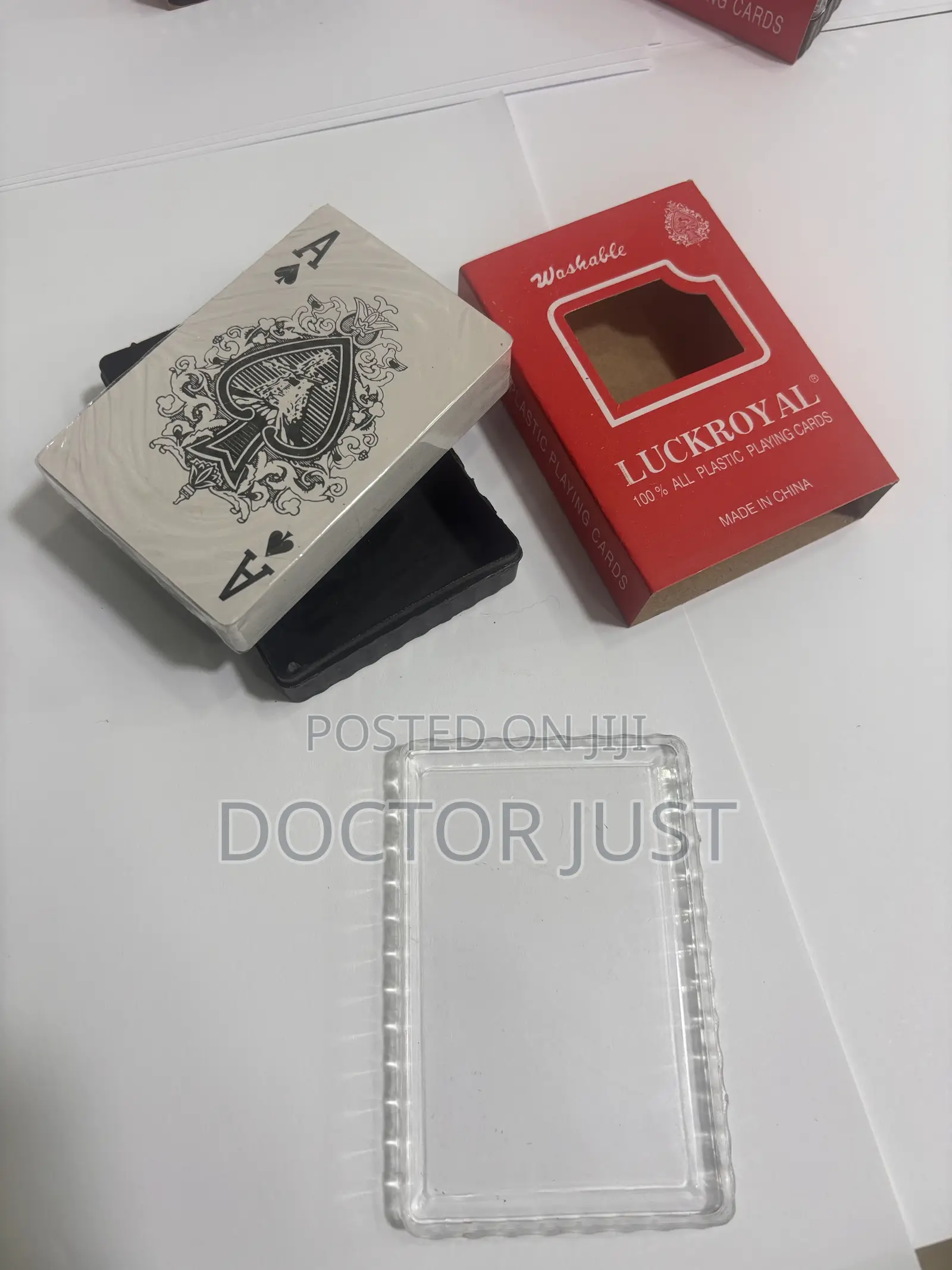 Luck Royal Plastic Playing Cards