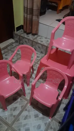 Kids Chairs and Table Set Advanced*