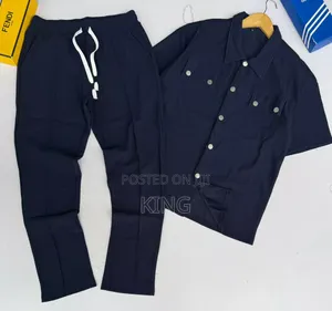 Snapback Track Outfit
