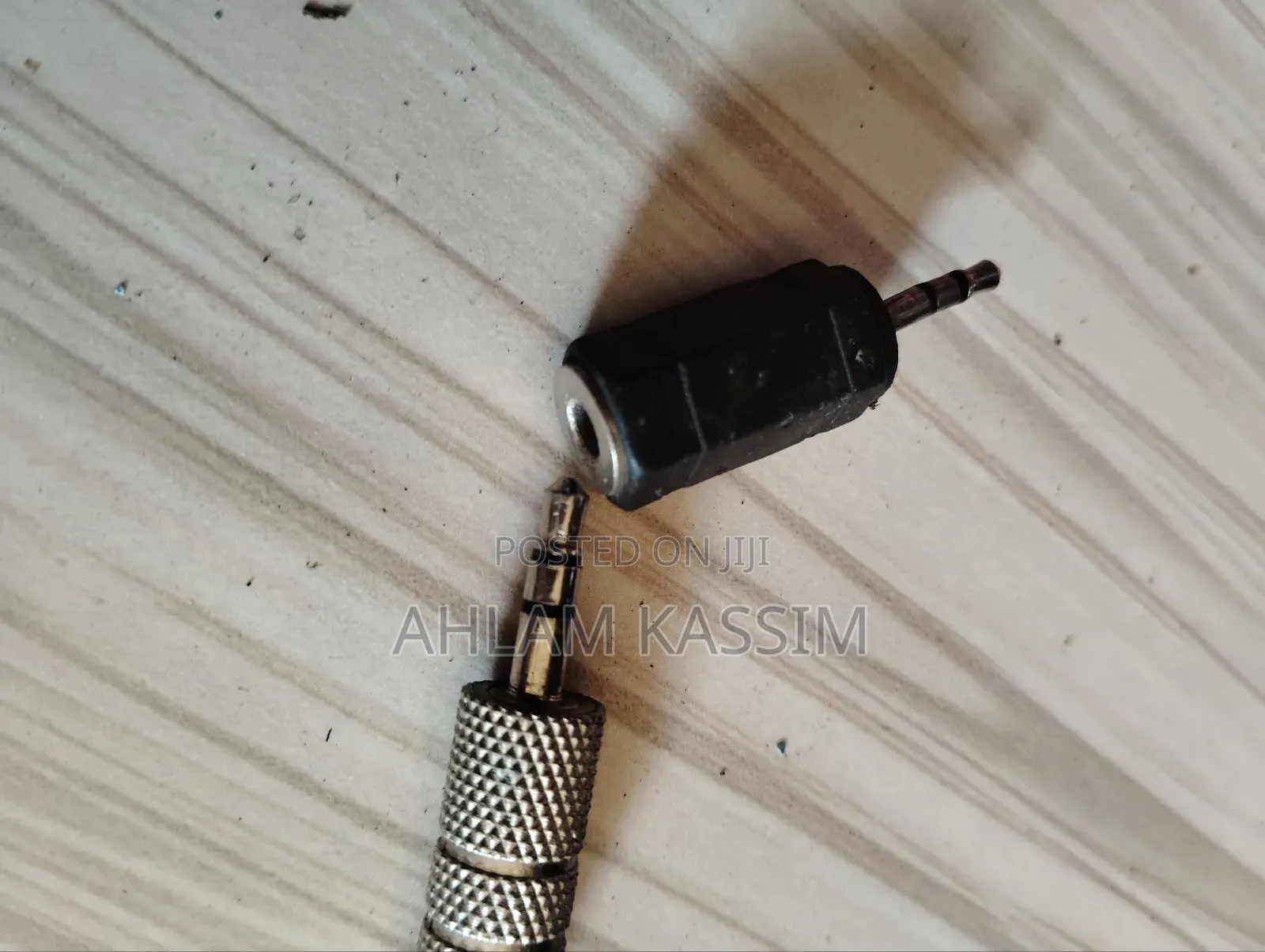 Female 3.5mm to Male 2.5mm Aux Converter