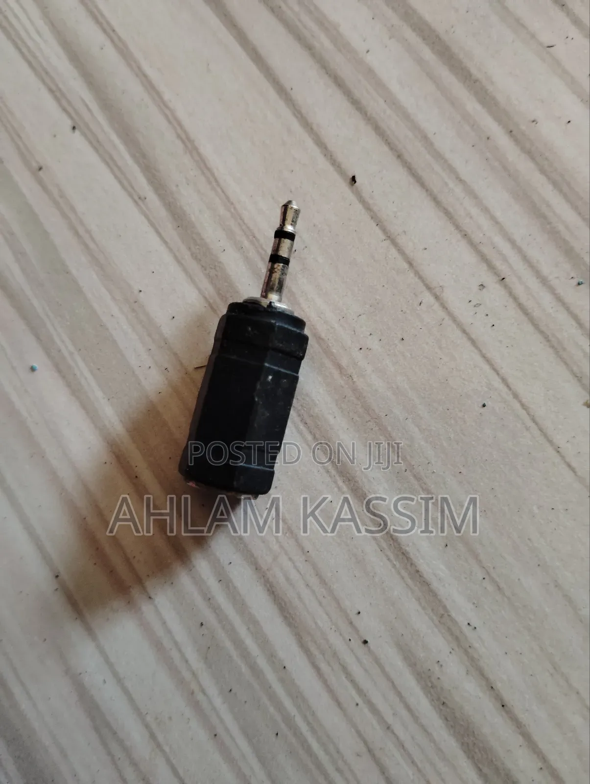 Female 3.5mm to Male 2.5mm Aux Converter