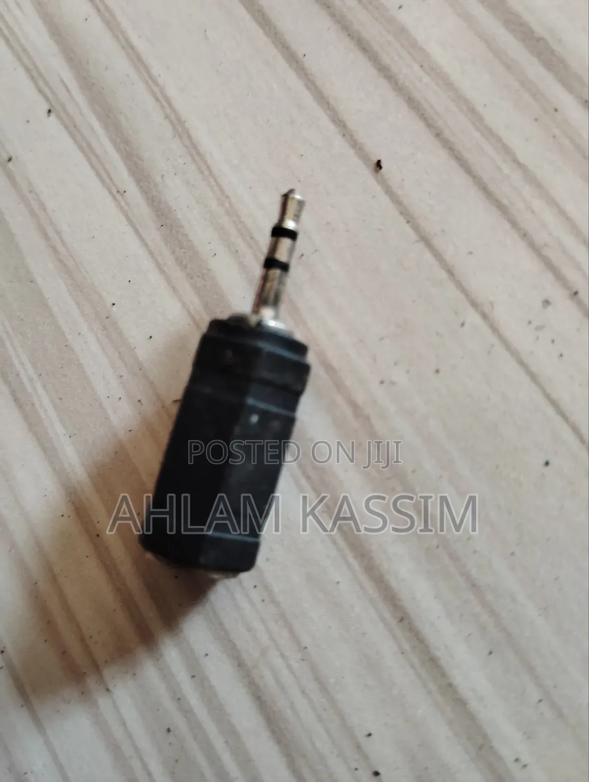 Female 3.5mm to Male 2.5mm Aux Converter