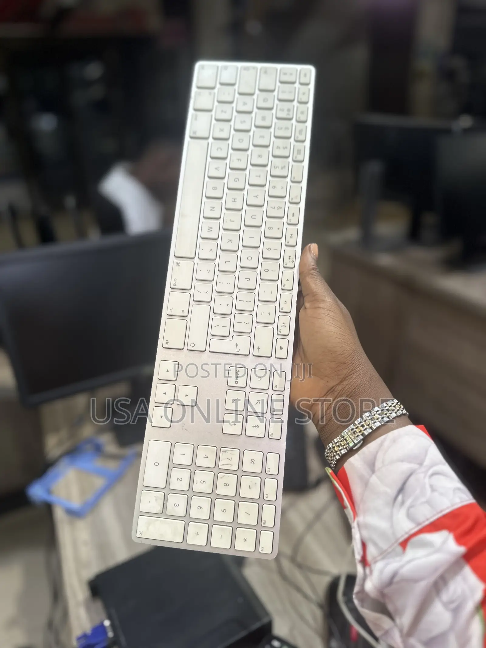 Apple Keyboard