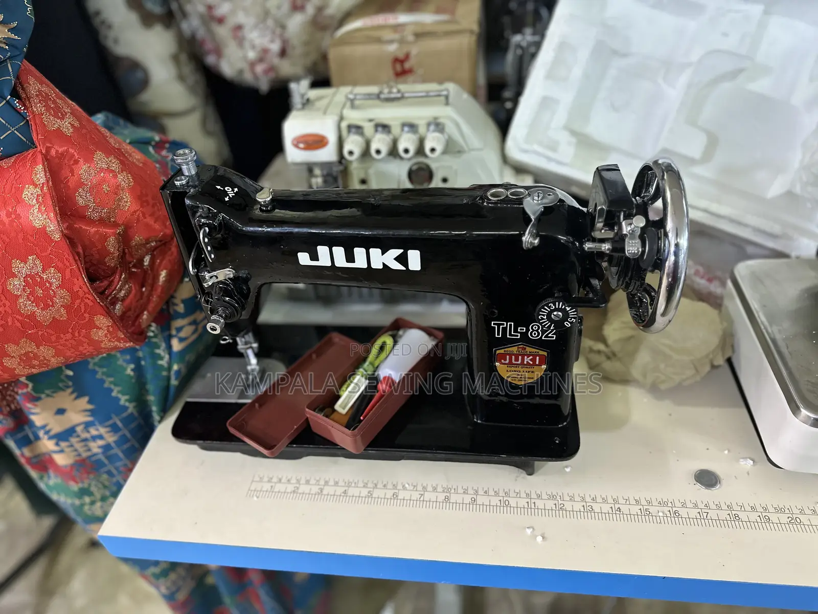 New Sewing Machines Semi Juki Semi Industrial With the Stand