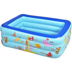 Photo - Portable Swimming Pool