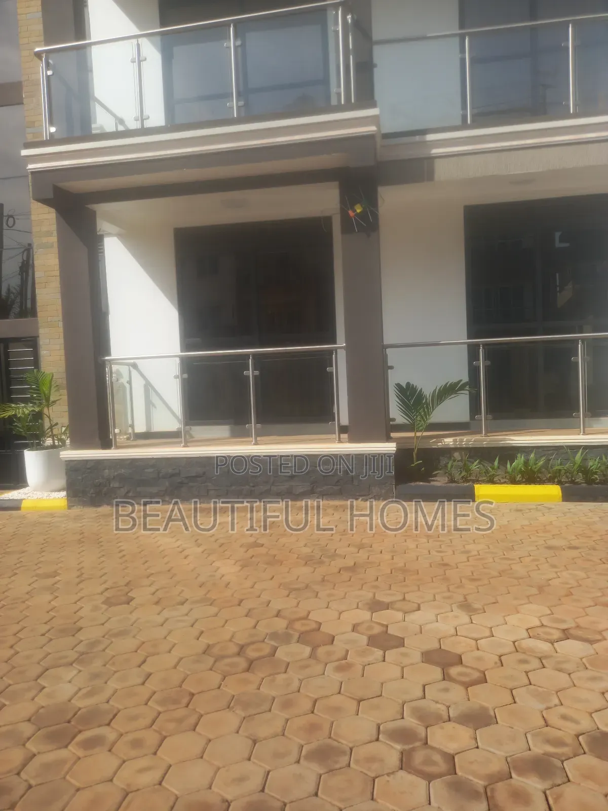 Furnished 2bdrm Apartment in Kira Town, Central Division for sale