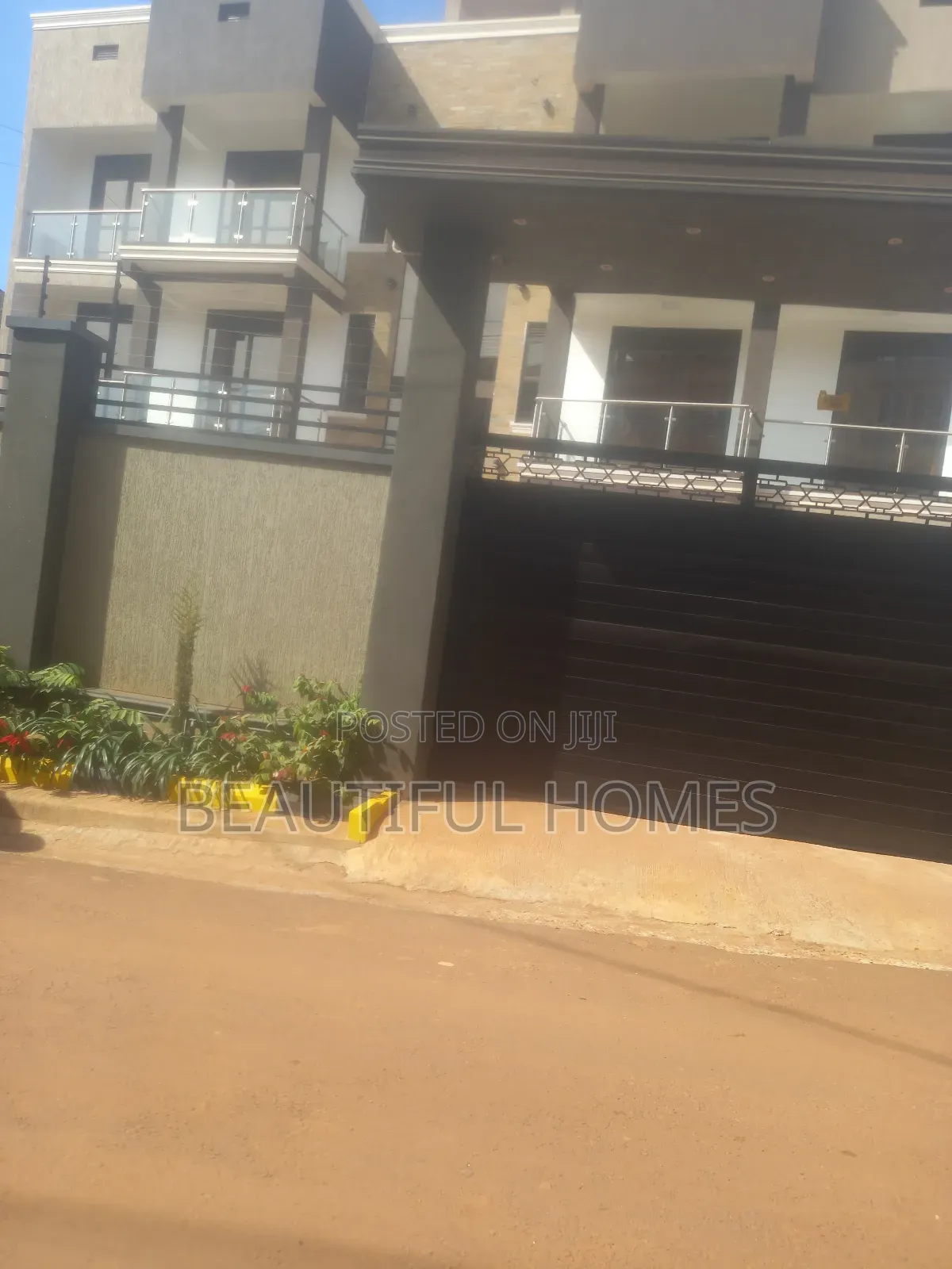 Furnished 2bdrm Apartment in Kira Town, Central Division for sale