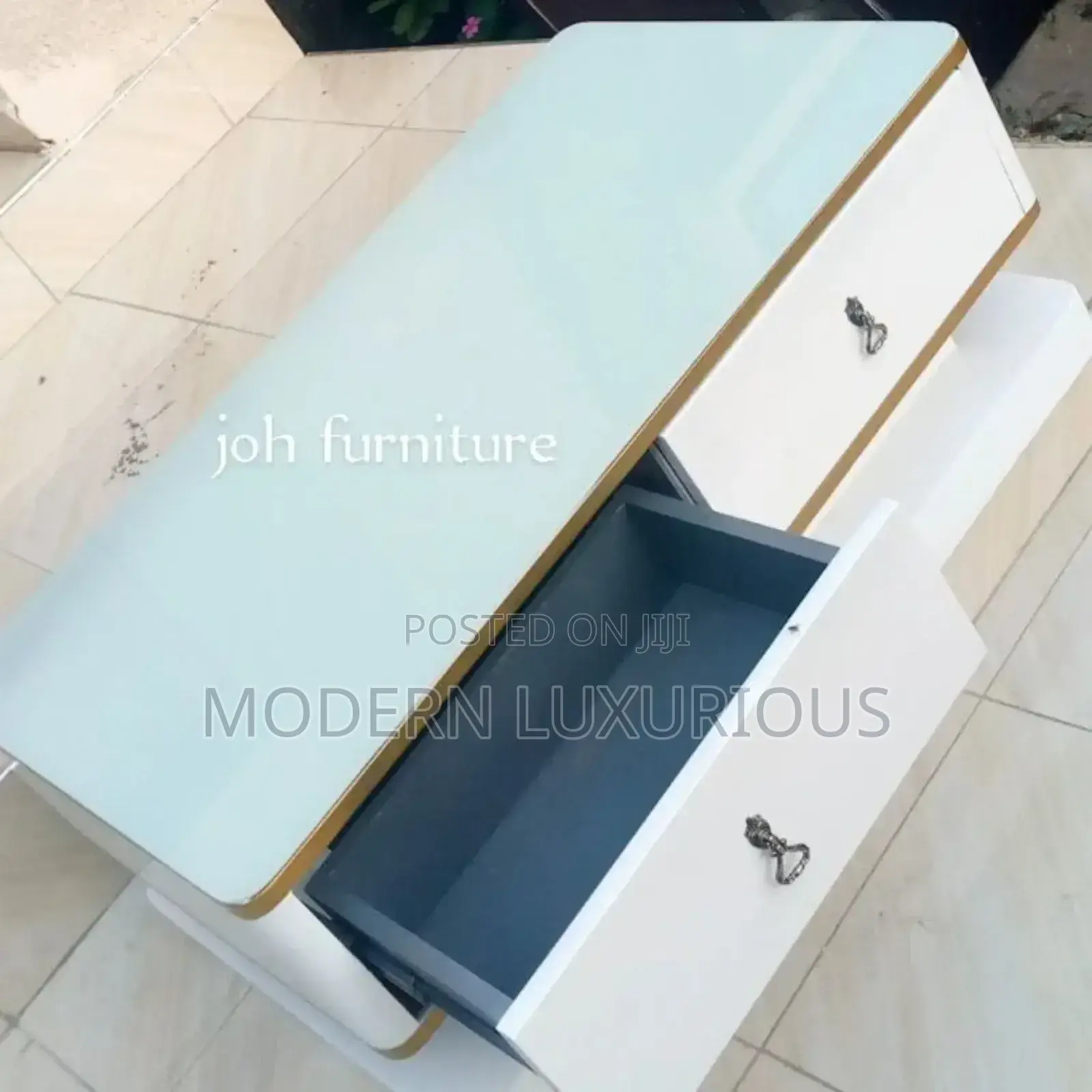Center Table/Centres Tables/Centers Tables/Piececenter Table
