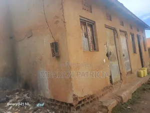 4bdrm House in Jinjakali, Kawempe for sale