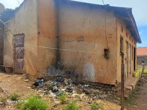 4bdrm House in Jinjakali, Kawempe for sale
