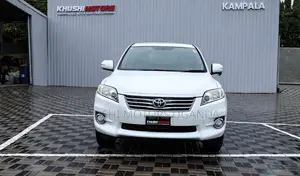 Toyota Vanguard 2012 Pearl