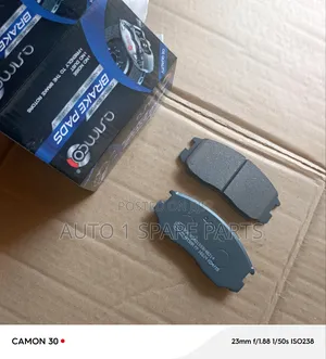 Photo - Front Brake Pads Mitsubishi Lancer, Gallant, Terios