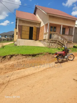 Photo - 5bdrm House in Lugoba, Kawempe for sale