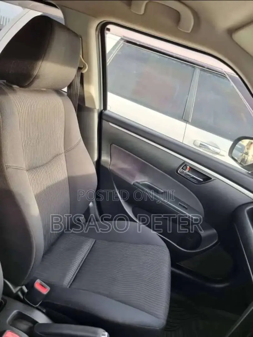 Suzuki Swift 2009 Silver