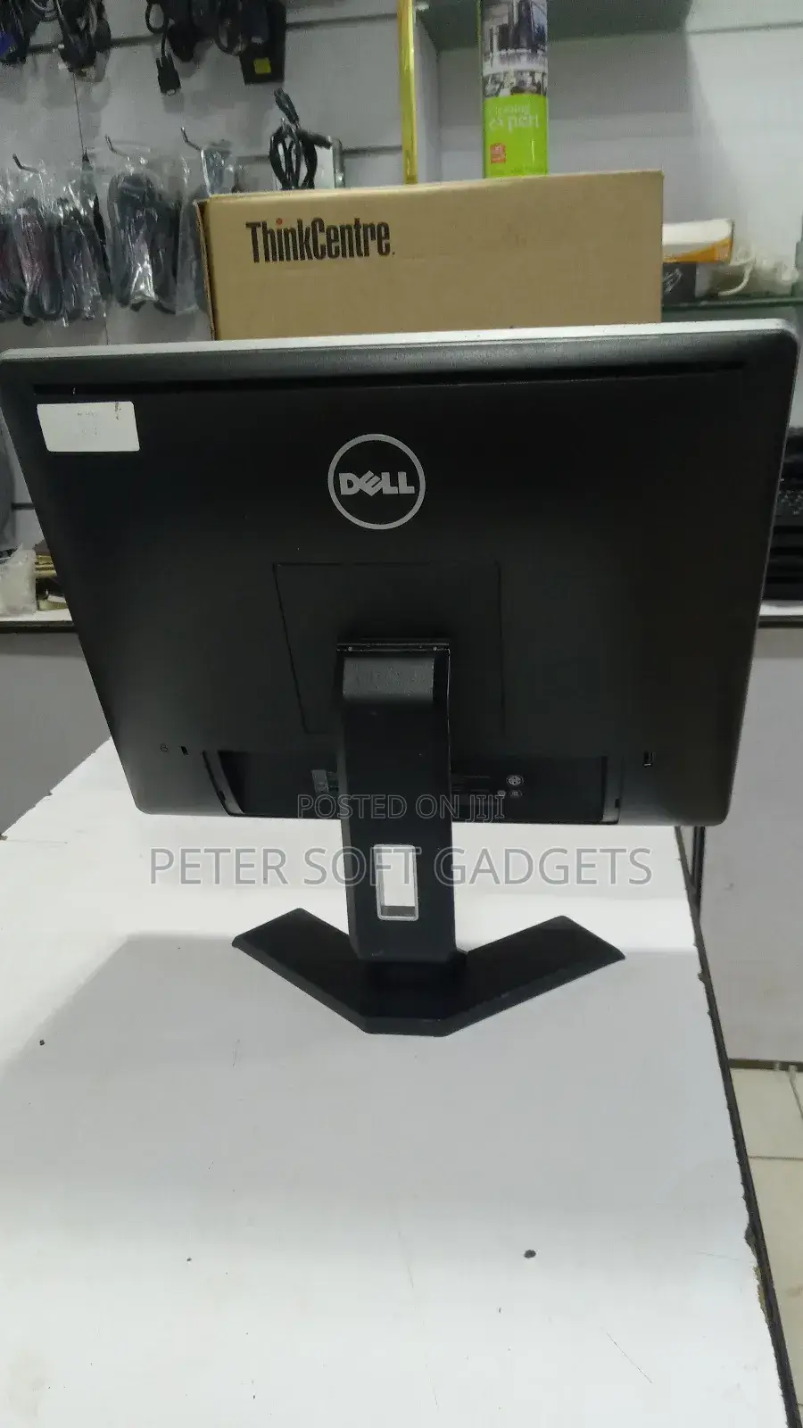 Dell Monitor 19square