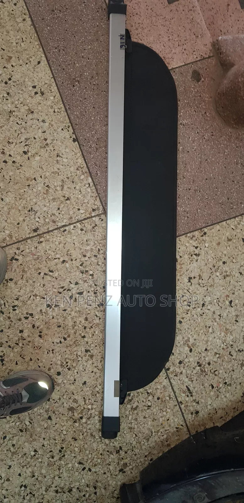 Cargo Cover for Subaru Imprenza N16