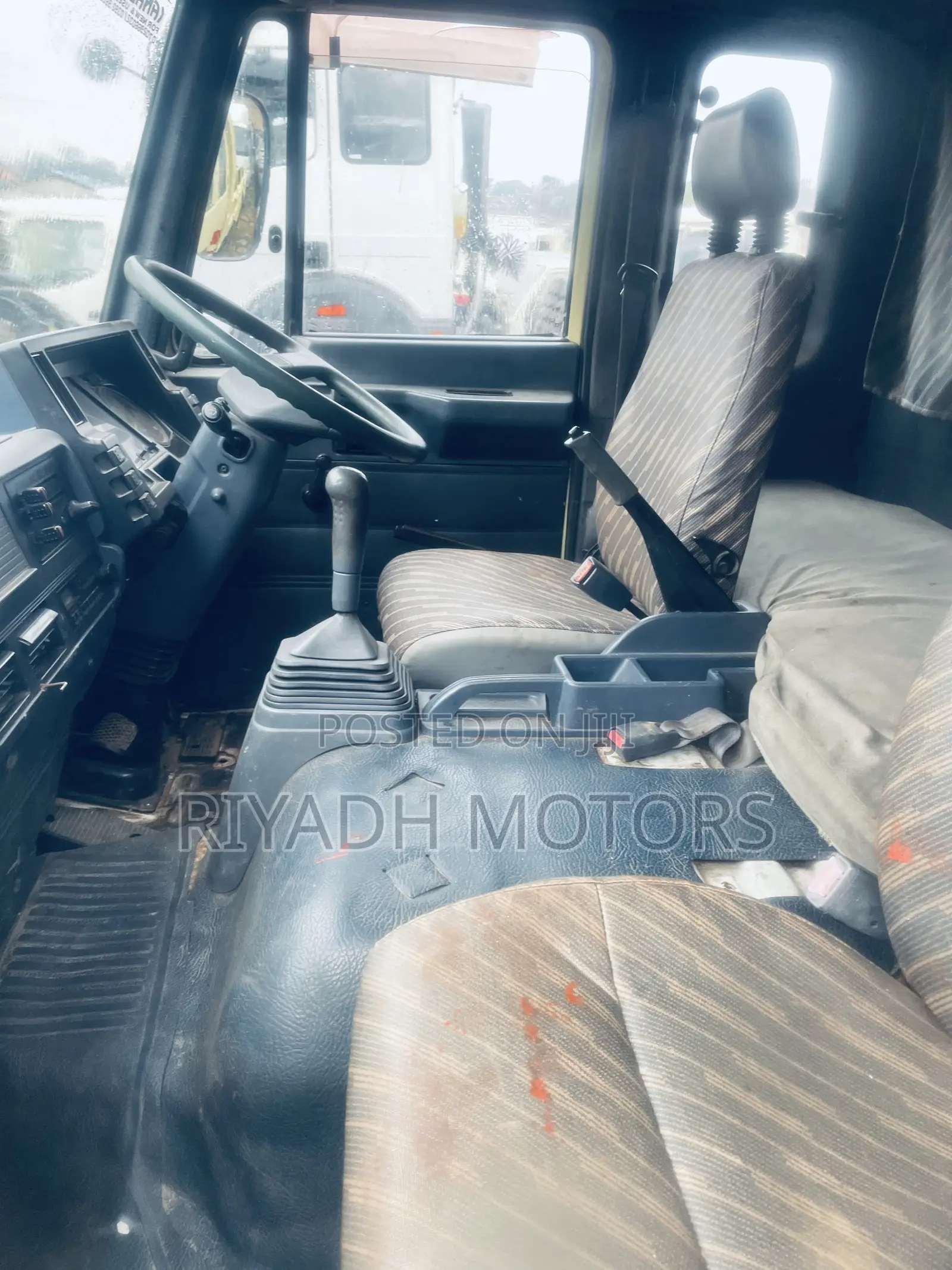 Isuzu Tipper Single Light