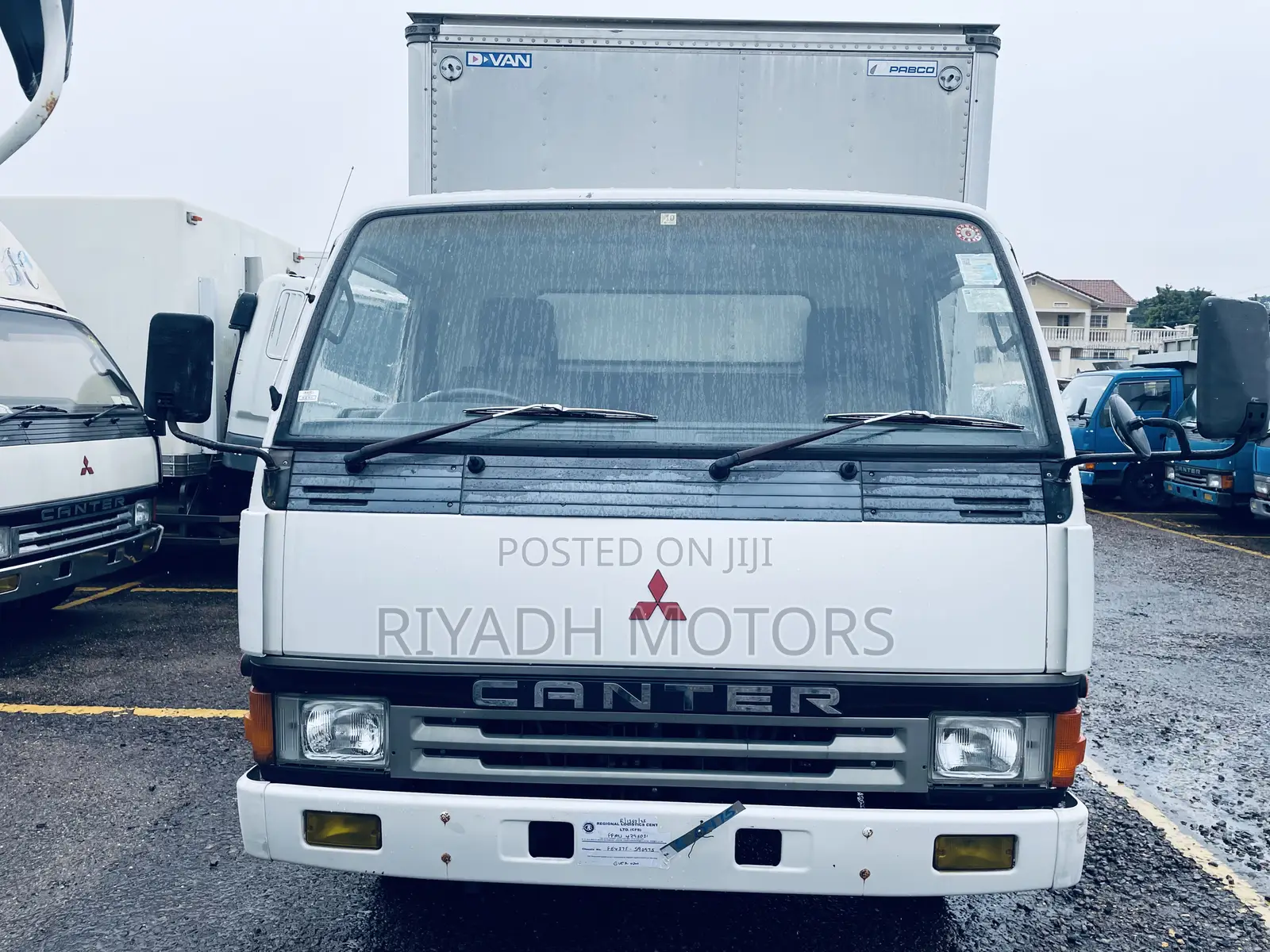 Canter 4d33 Engine Box Body