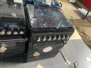 60 by 50 Brand New Cooker