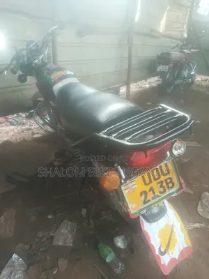 Bajaj Boxer 100 2016 Red