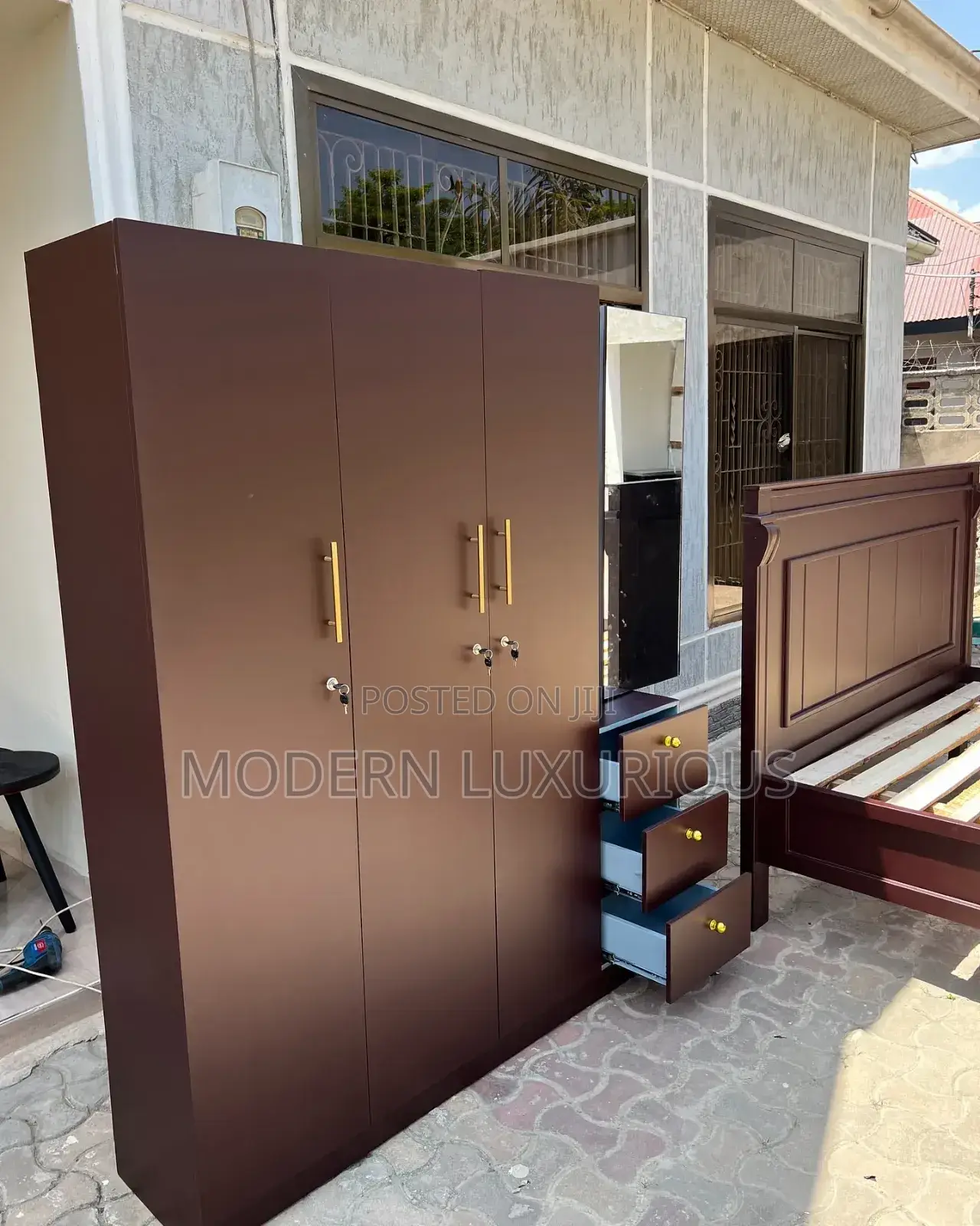 Wardrobe Ready Made Lipia Tukulete at Wood_max_furniture