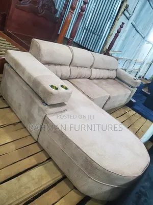 L Sofa Mega Cream