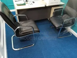 Wall to Wall Office Wollen