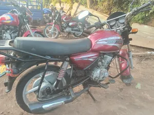 Bajaj Boxer 150 UG 2019 Red
