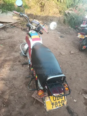 Bajaj Boxer 100 2017 Red
