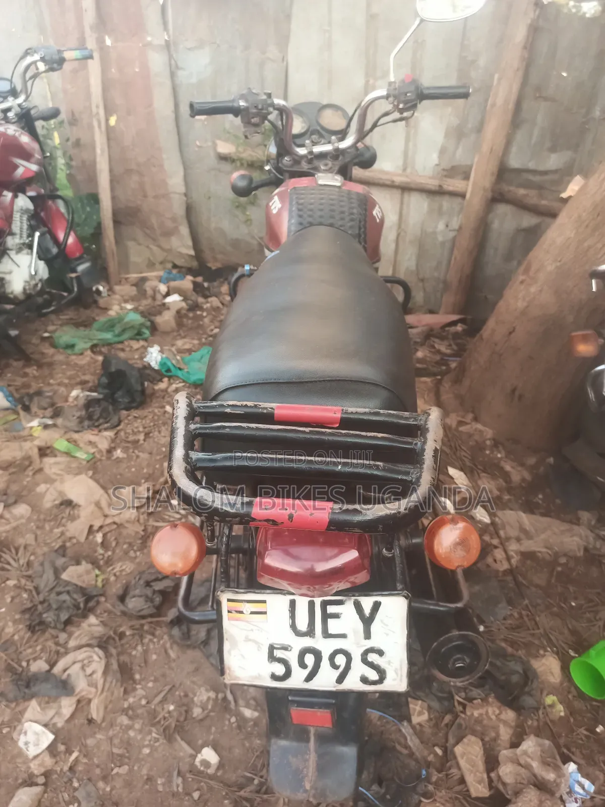 TVS HLX 125 2019 Red