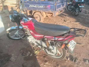 Bajaj CT 110X 2023 Red
