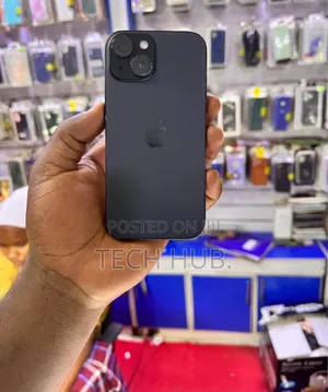 Photo - Apple iPhone 15 128 GB Black