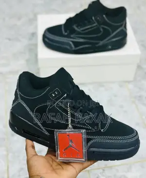 Nike Air Jordan 3 Retro X Travis Scott Cactus Jack Sneaker
