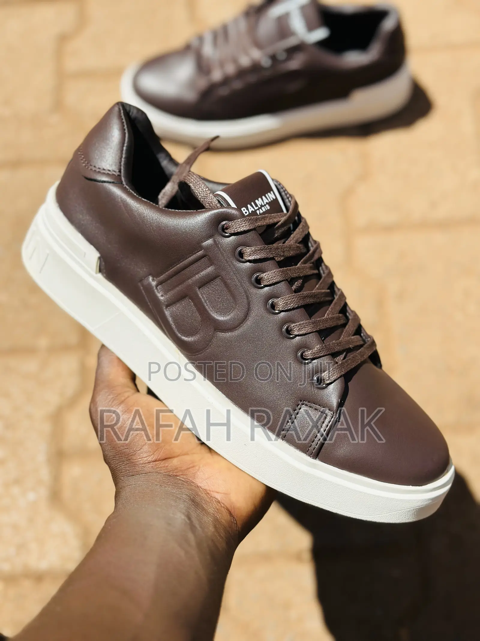 Original Balmain B-Court Smart Casual Tan Leather Sneaker