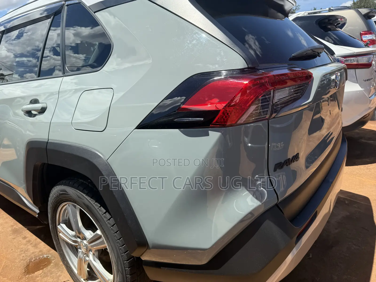Toyota RAV4 Adventure 2019 Green