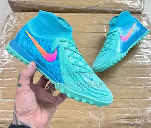 Photo - Original Vintage Nike Phantom Gx2 Turf Fair Play Soccer Boot