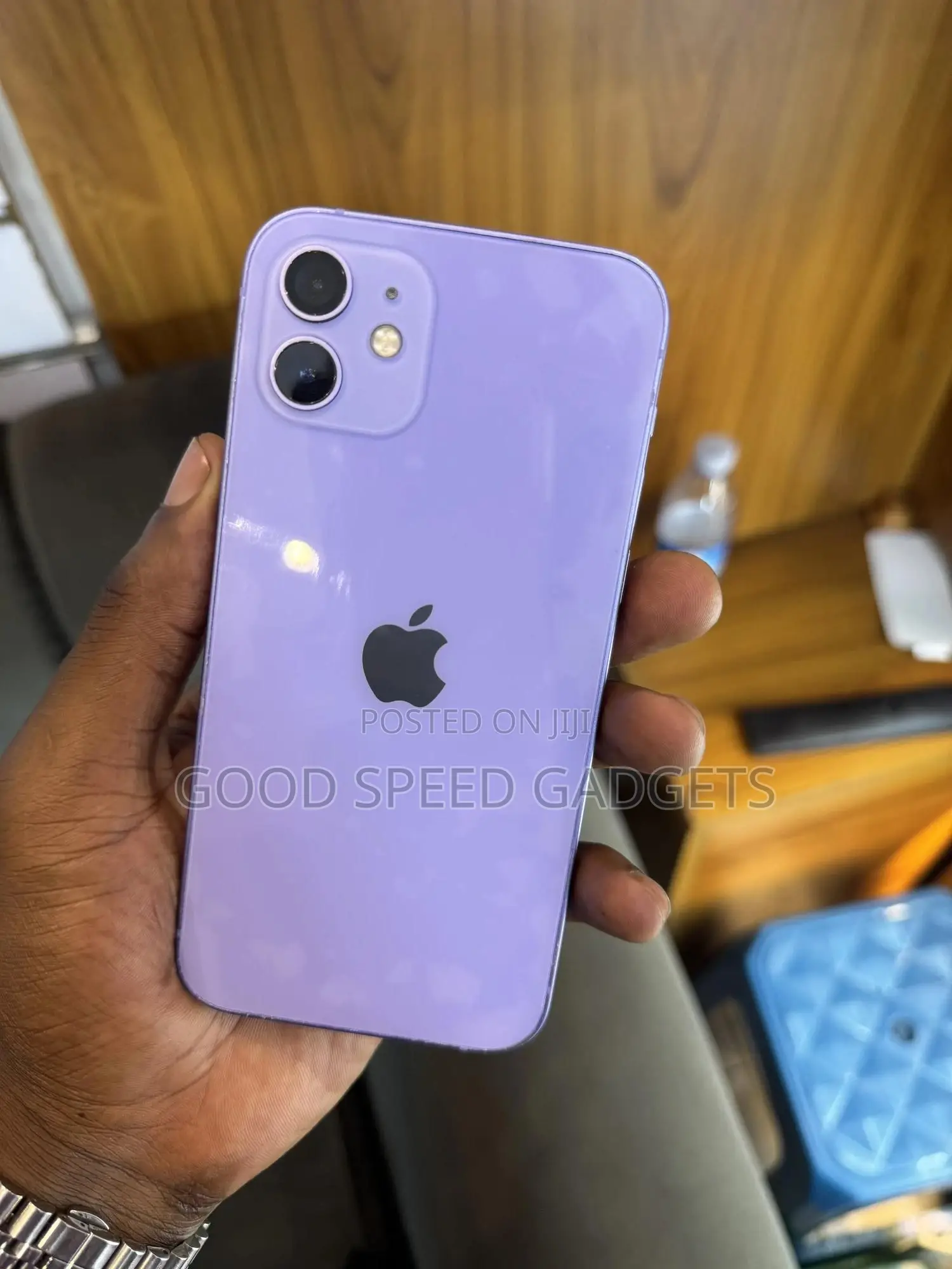 Apple iPhone 12 64 GB Purple