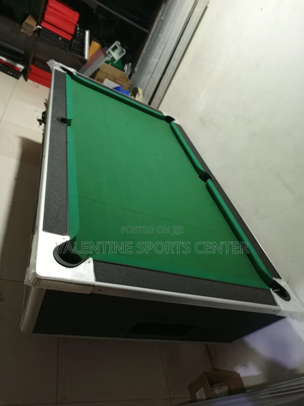 One Box Balls 2 Pics Cue Stick, 5pics Tops, 5pics Chok Pool