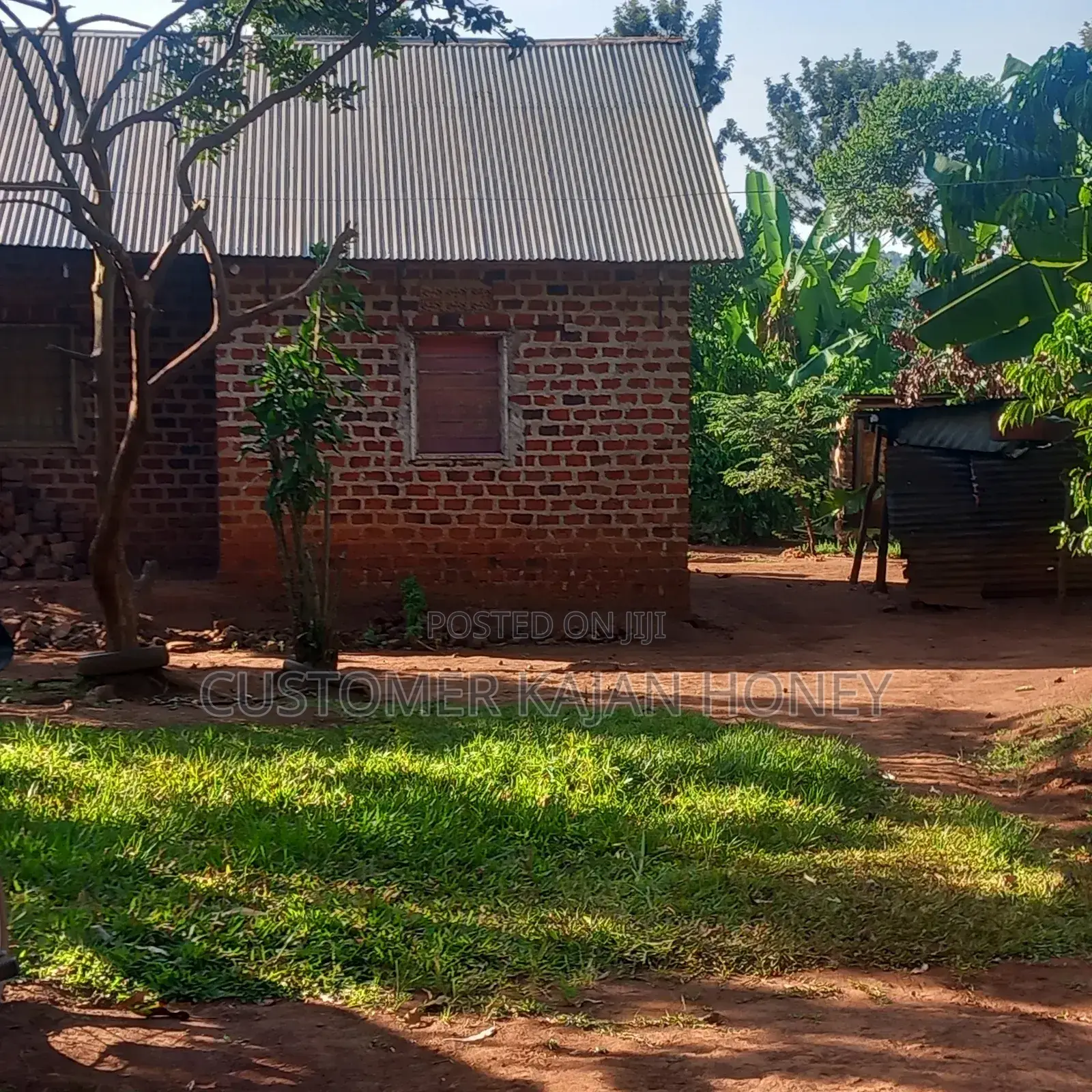 Land in Buikwe Town Council