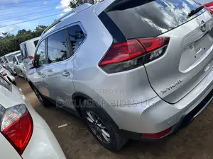 Nissan X-Trail 2.0 Petrol FWD 2018 Silver