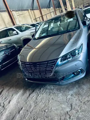 Toyota Premio 1.8 AWD 2017 Gray