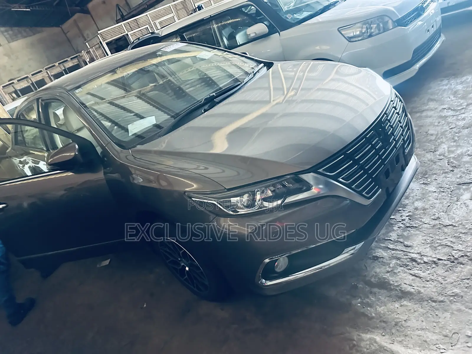 Toyota Premio 1.8 AWD 2017 Gray