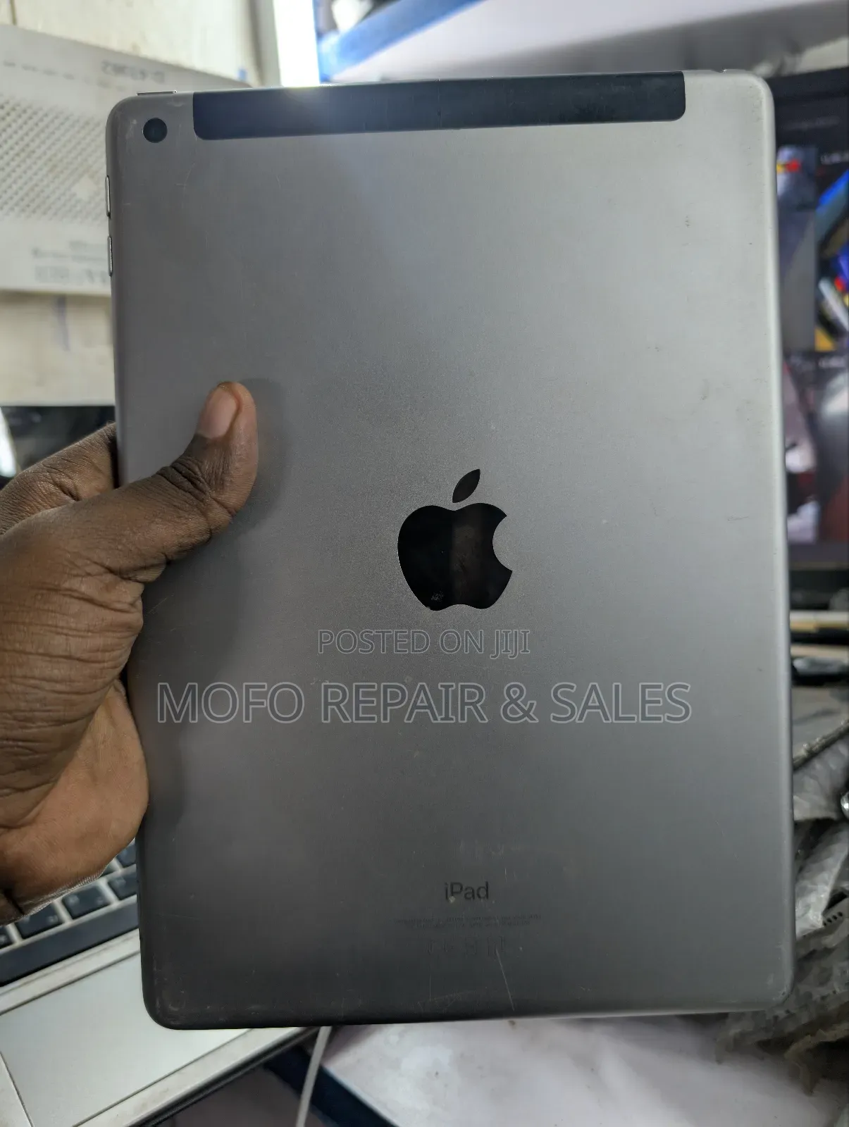 Apple iPad 10.2 (2019) 32 GB Gray