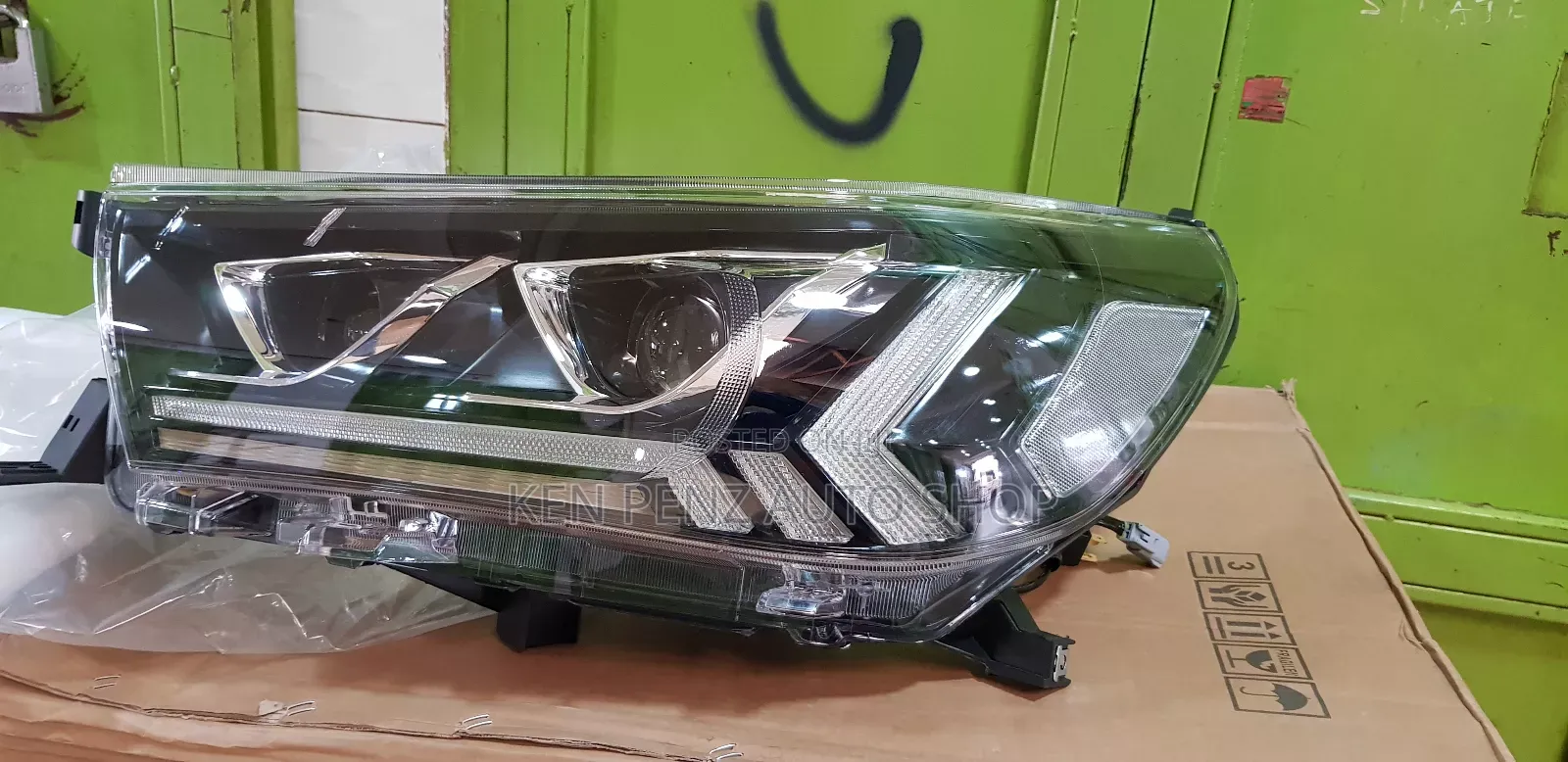 Headlamps for Hillux Revo 2021 / Rocco ( Led)