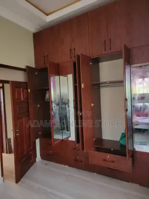 Unique Wardrobe/ Wardrobe With Mirror
