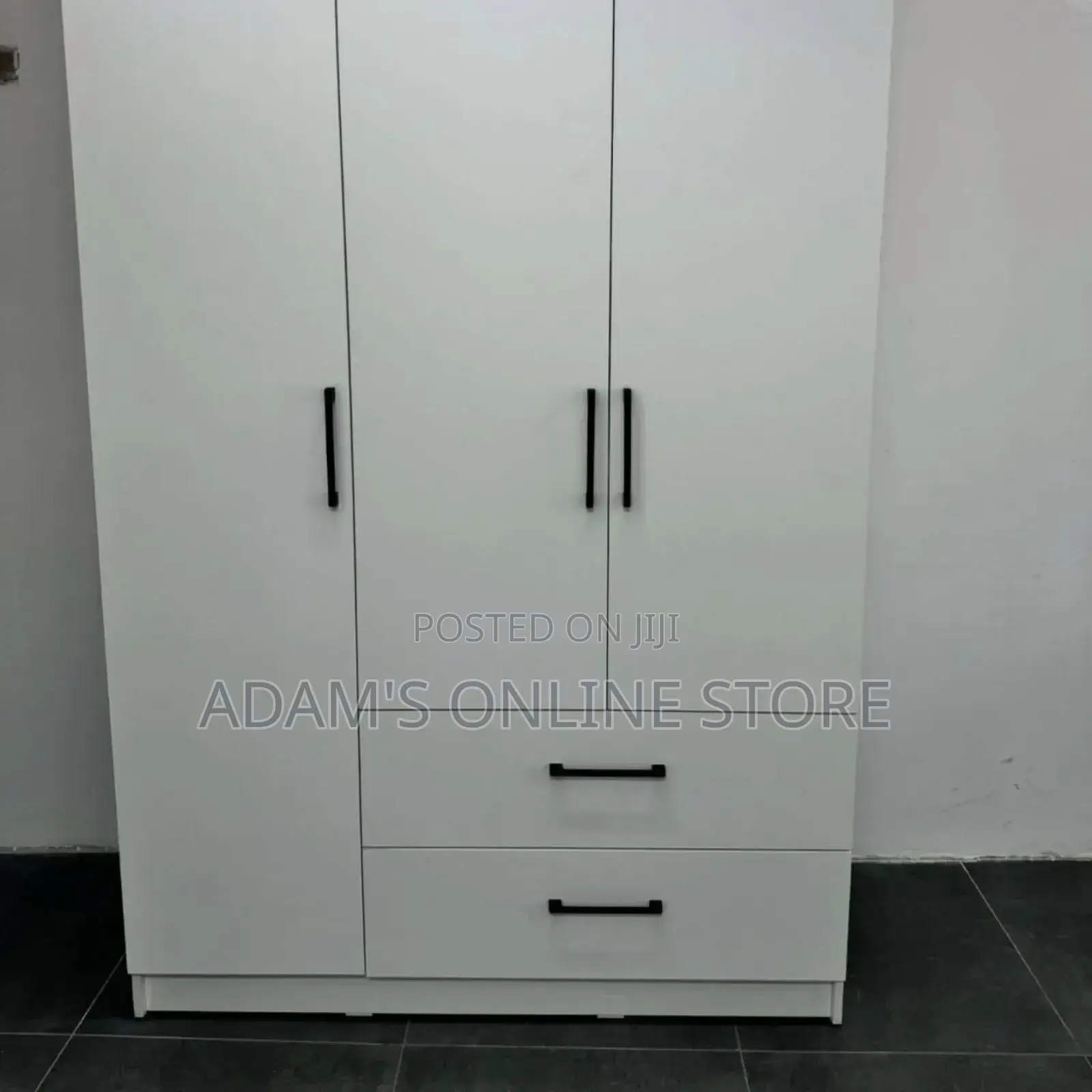 White Wardrobe Tripple Doors