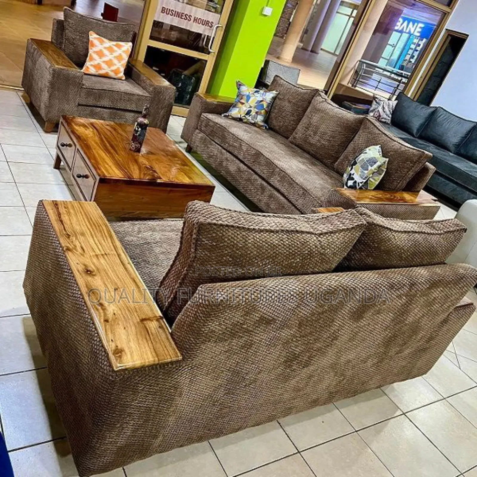Mugavu Armless U Shaped Sofa Set