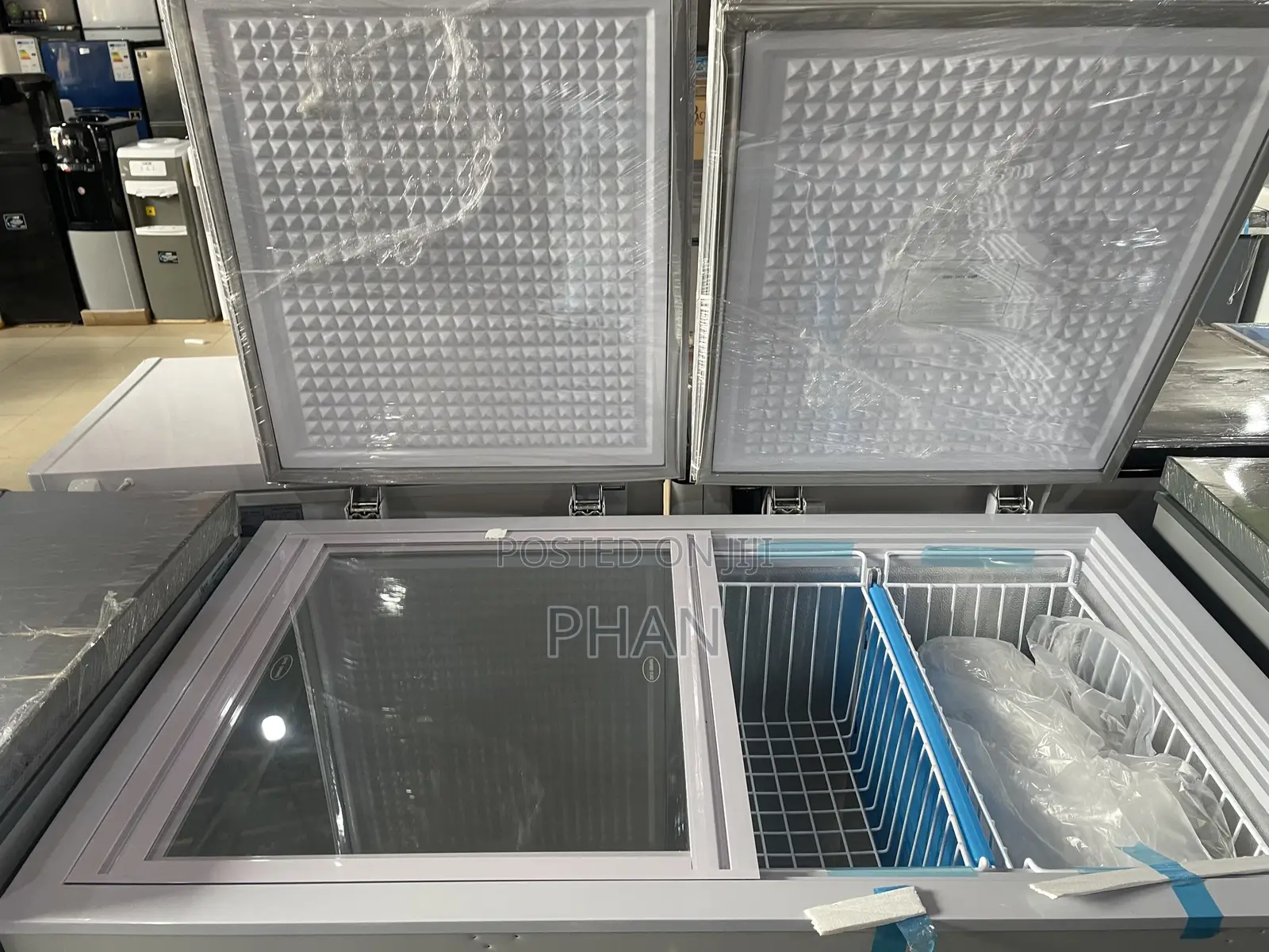 Boch 600litres Freezer
