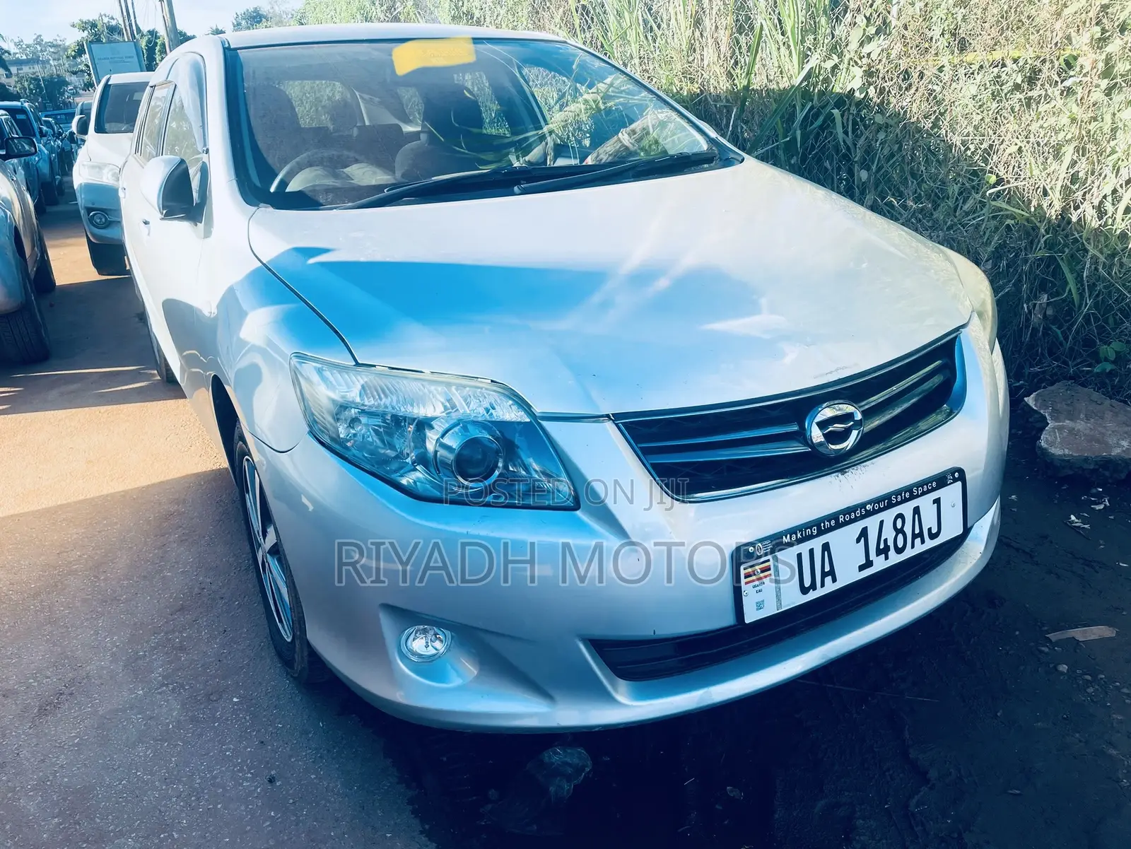 Toyota Corolla Fielder 1.5 Petrol FWD 2011 Silver