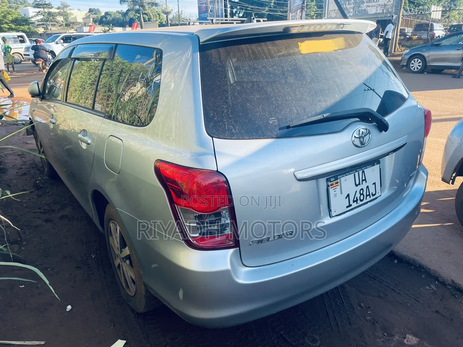 Toyota Corolla Fielder 1.5 Petrol FWD 2011 Silver